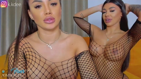 kimberdeee  03-02-2022